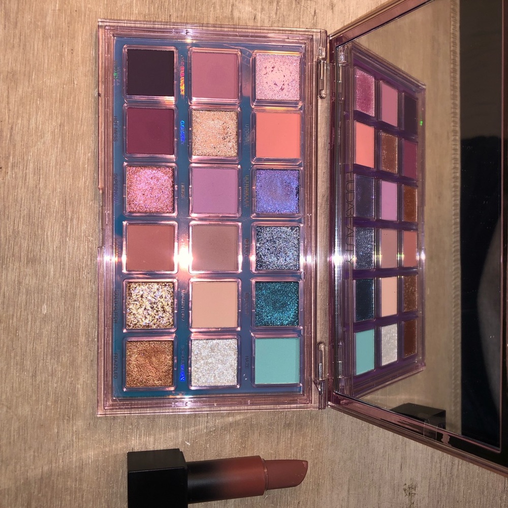 Huda beauty bundle